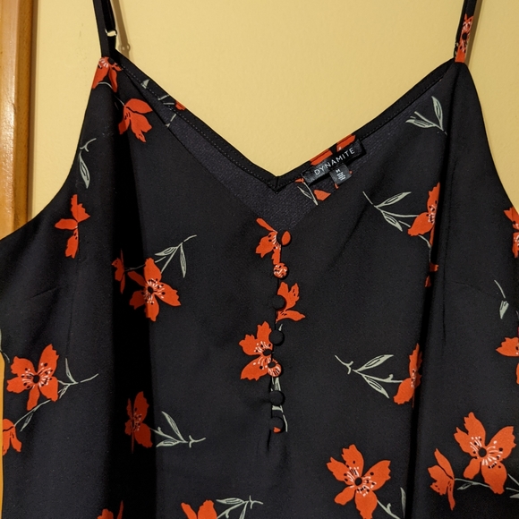 Dynamite silky tank - Picture 3 of 3